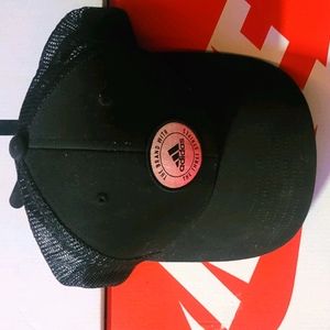 Used adidas snapback hat